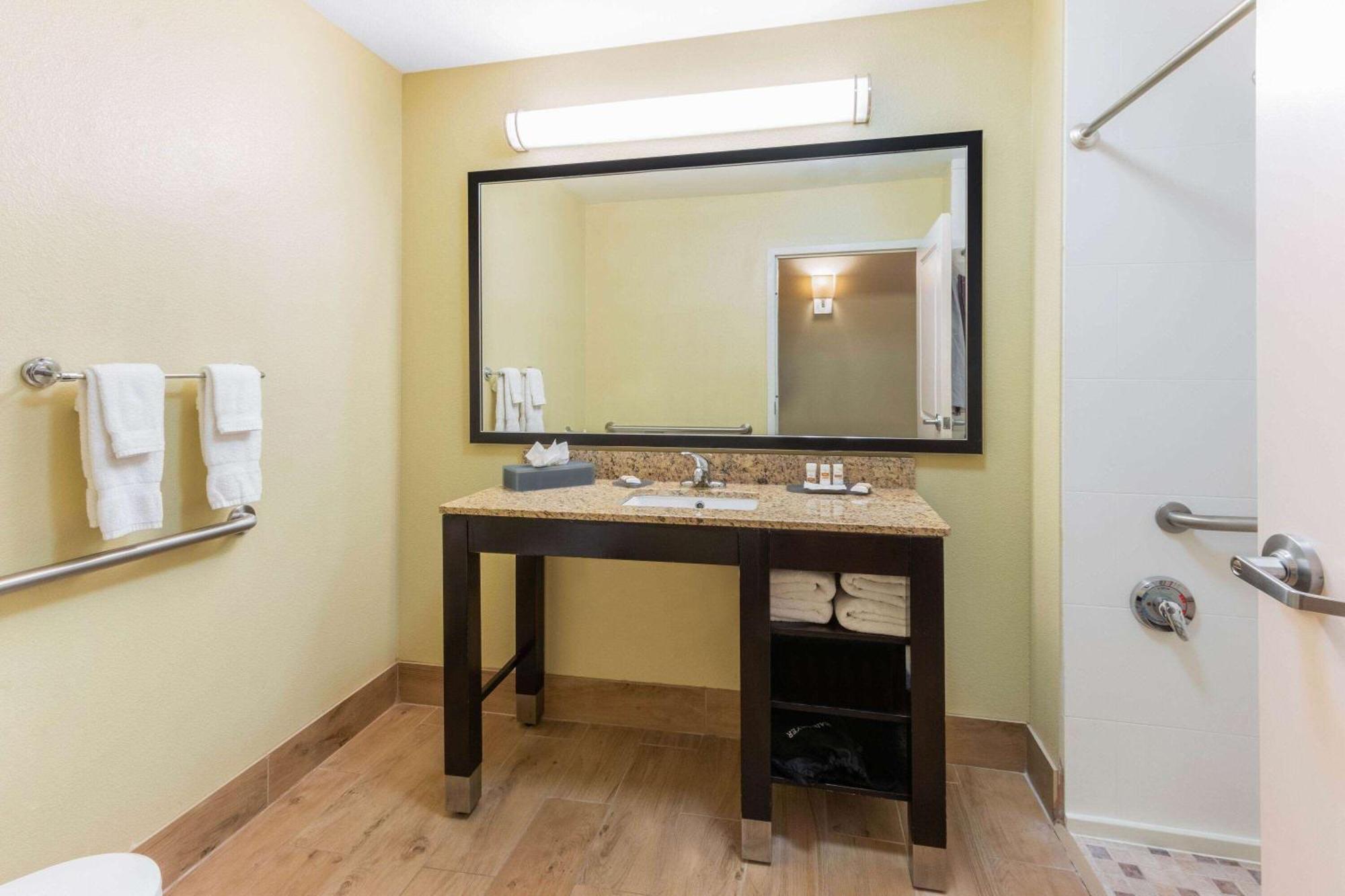 La Quinta By Wyndham Carlsbad Exterior foto